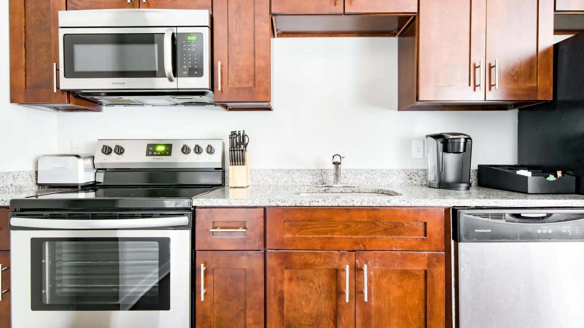 Cozysuites Music Row Charming 1Br Free Parking 34 Nashville